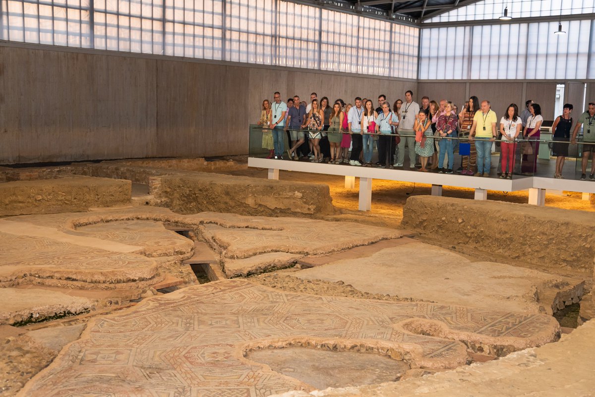 La Villa Romana La Olmeda y La Tejada atrae el puente a cerca de 2.000 visitantes radioaguilar.com/ultimas-notici…