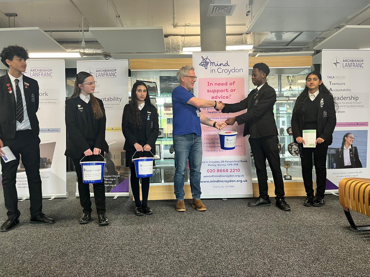 LanfrancAcademy's tweet photo. Students at TALA are stepping up for a crucial cause, raising funds for @MindinCroydon @MindCharity. Mental health awareness is key, and their dedication proves it! #teamTALA #MentalHealthMatters #SupportMind 🧠💙 https://t.co/HbPuYK7gPW