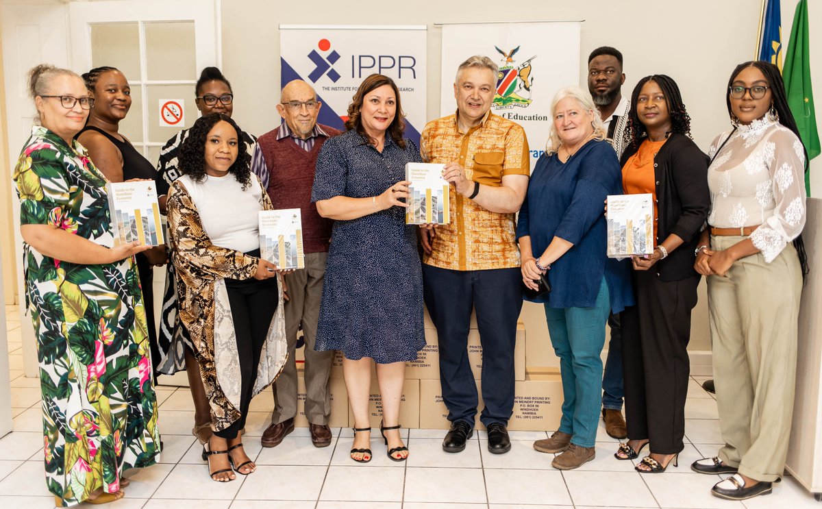 On Monday, on the eve of World Book Day, the IPPR donated 1,000 copies of the Guide to the Namibian Economy book to the Ministry of Education for distribution to school and public libraries countrywide. #WorldBookDay2024 📚