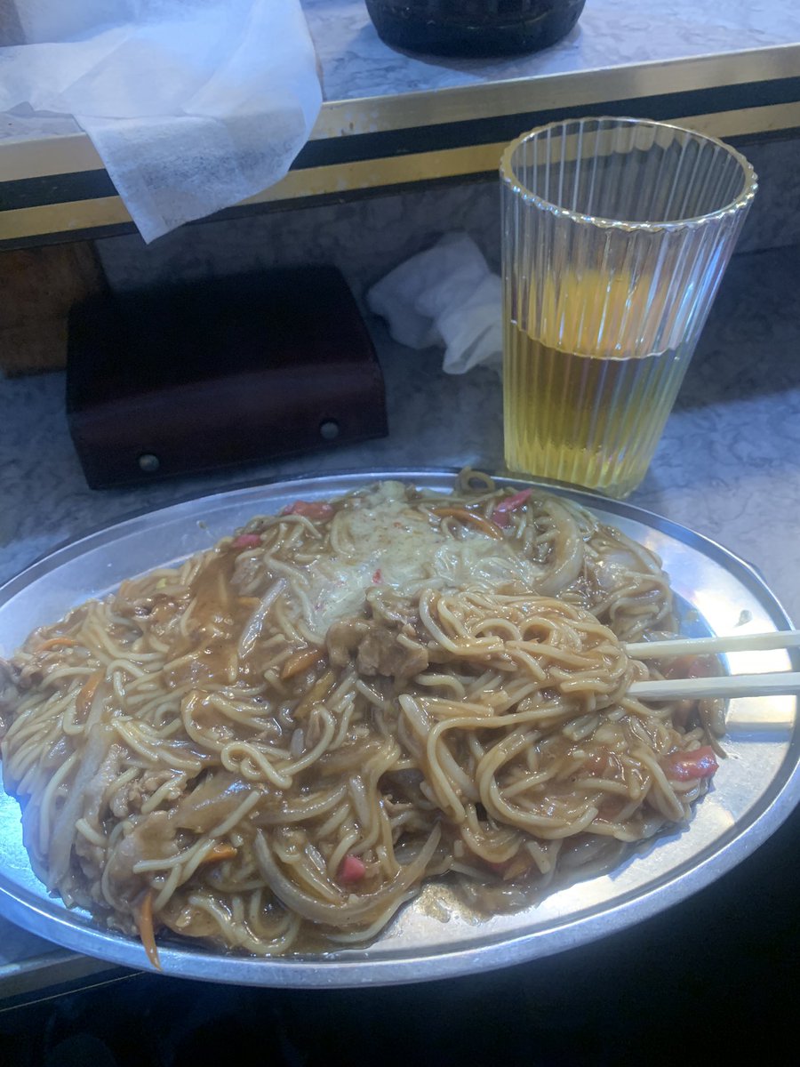 STAR21417497's tweet photo. 屋台飯 https://t.co/ptqAFlTnXs