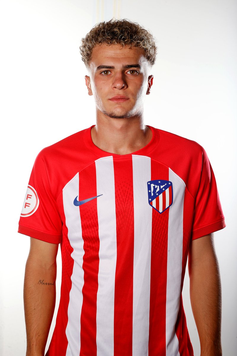 AtletiAcademia's tweet photo. 🇪🇸 Javichu y Hugo Lozano se suman a la convocatoria de la @SeFutbol Sub-18. https://t.co/u25k7njMp6