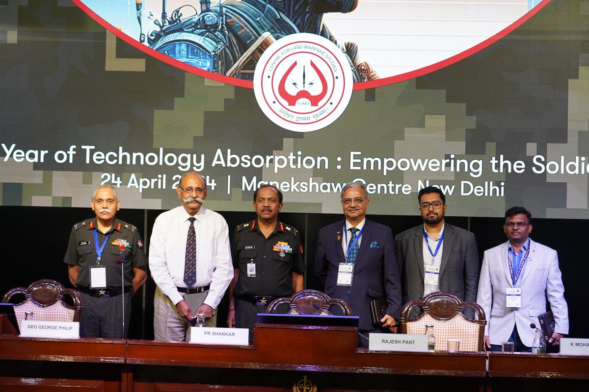 #YearOfTechAbsorption

A Seminar cum Exhibition on the theme “Year of Technology Absorption - Empowering the Soldier”, at Manekshaw Centre, #NewDelhi was conducted in three sessions, where speakers &amp; eminent personalities from academia deliberated upon : -

➡️Contemporary