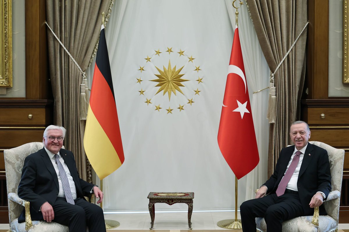 Cumhurbaşkanımız Sayın Recep Tayyip Erdoğan, Almanya Federal Cumhuriyeti Cumhurbaşkanı Frank-Walter Steinmeier ile görüştü.