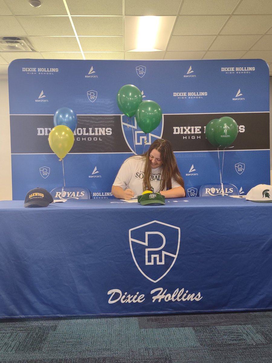 HsHollins's tweet photo. Thank you to everyone who came out to support these student-athletes yesterday and every day leading to this moment https://t.co/koSiu69QZi