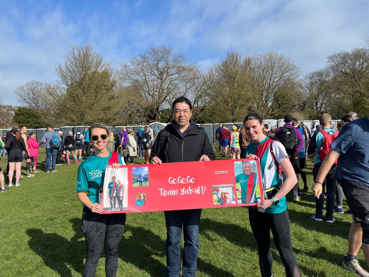 Huge thank you to our long-term partners Yakult UK who ran for us at @BrightonMarathn. Thanks to you, we have raised £3,108 to support our vital services that help vulnerable people across Britain. 🙌