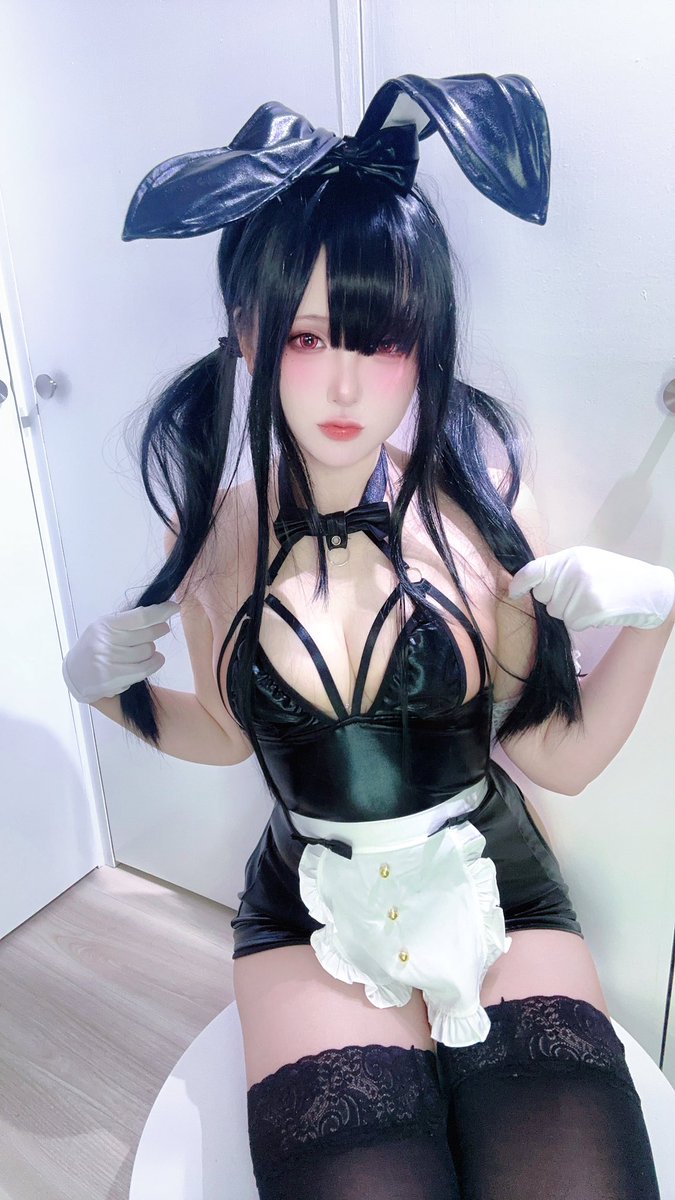 🖤🐰🖤 https://t.co/ePykue5Tzk