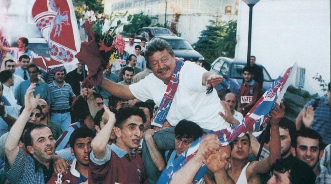 Trabzonspor'un tarihinde yer alan özel isimlerinden biriydi. Yılmaz ailesi başta olmak üzere sevenlerine sabır diliyorum.. Camiamızın başı sağ olsun..