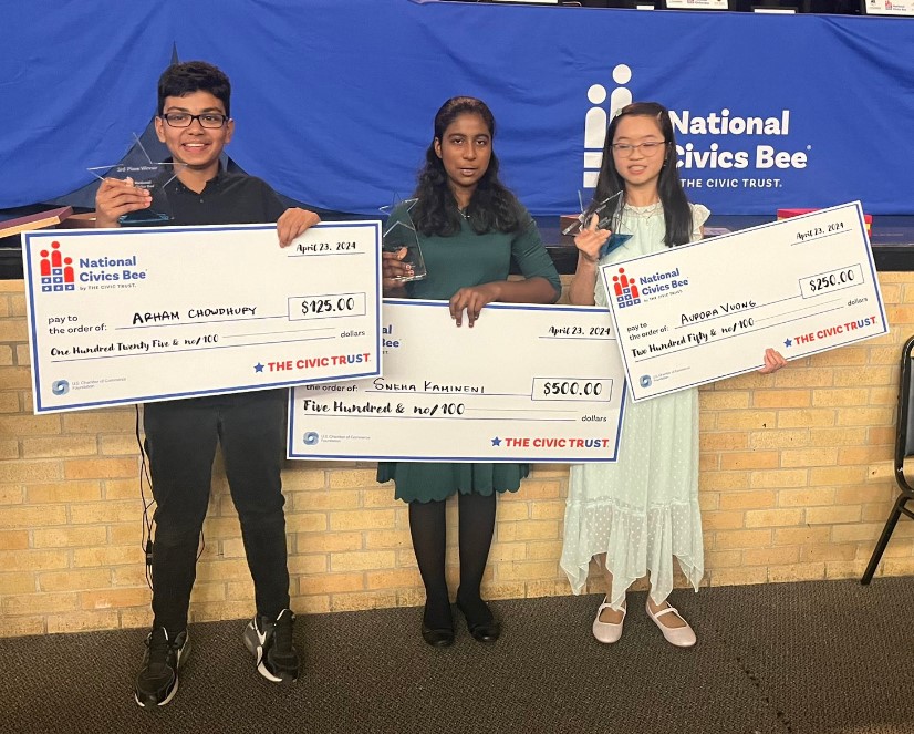 Congratulations to the winner of the inaugural Wichita Regional of the National Civics Bee, Robinson Middle School 8th grader Sneha Kamineni! Two other Robinson students placed second and third: Aurora Vuong and Arhan Chowdhury. @RobinsonMidSch