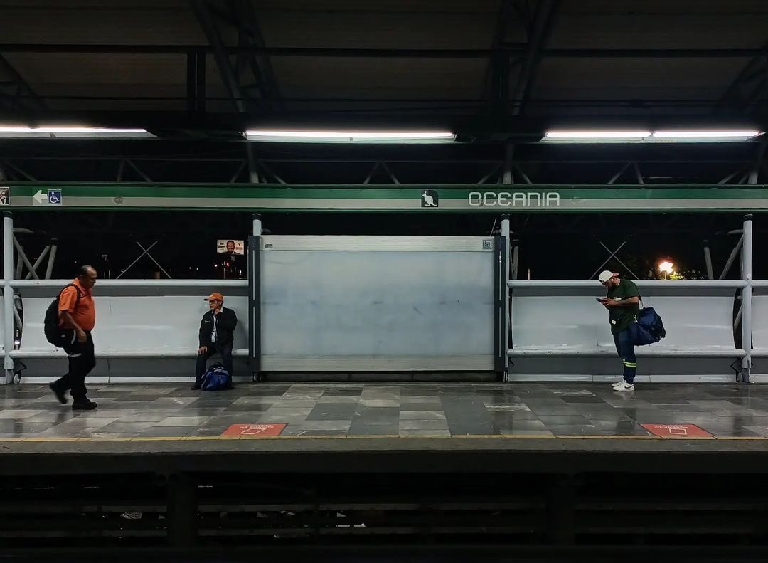 Metronautas_'s tweet image. Oceanía | #metronautas #metrocdmx #metrodf #metrochilango #stcmxphoto #metropolismx #mexicodf #mexicourbano #paisajeurbano #urbanlife #mxdf #paisajedf #photography #people #image #bild #εικόνα #urbancdmx #cdmx_oficial #yosoycdmx #soycdmx #paisajecdmx

📸 @visualmente.sonico