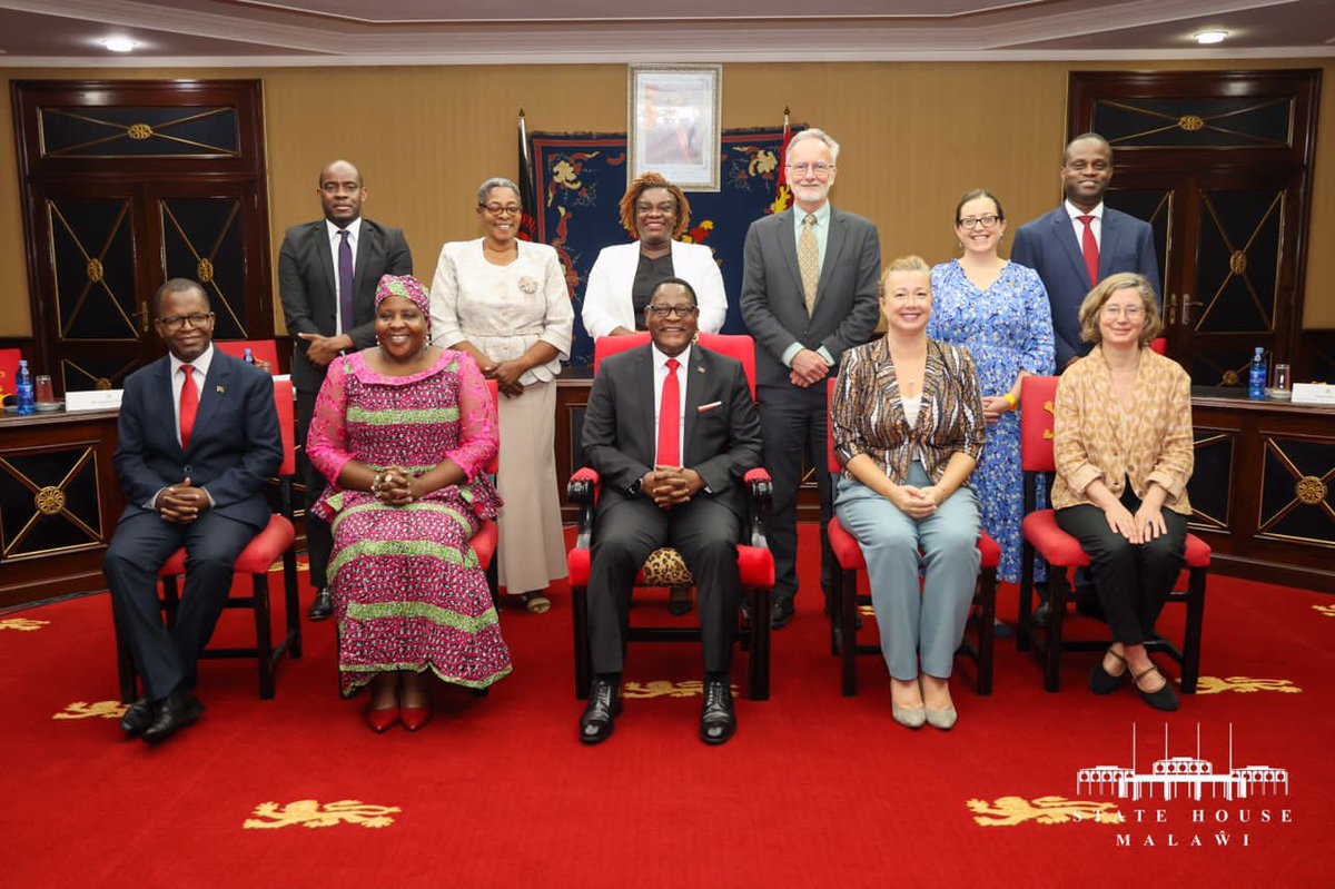Exciting News!! Hon. Minister Khumbize Chaponda, Sec. for Health Dr. Samson Mdolo, British High Commissioner Ms. Fiona Ritchie, and representatives from the @FlemingFund @MottMacDonald @ASLM_News met with His Excellency, President Lazarus Chakwera of the @MalawiGovt.See more..