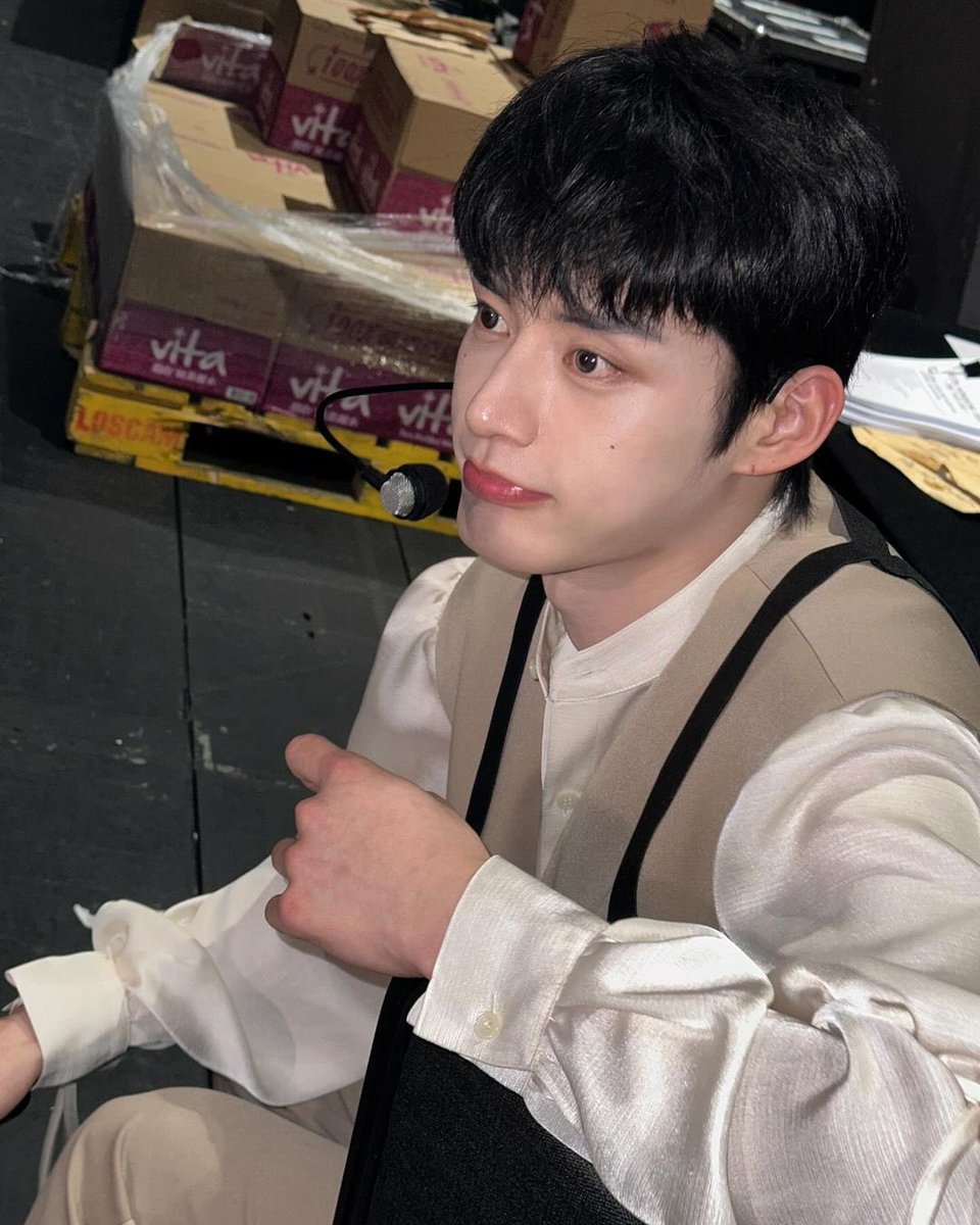 Jiwoong tweet media