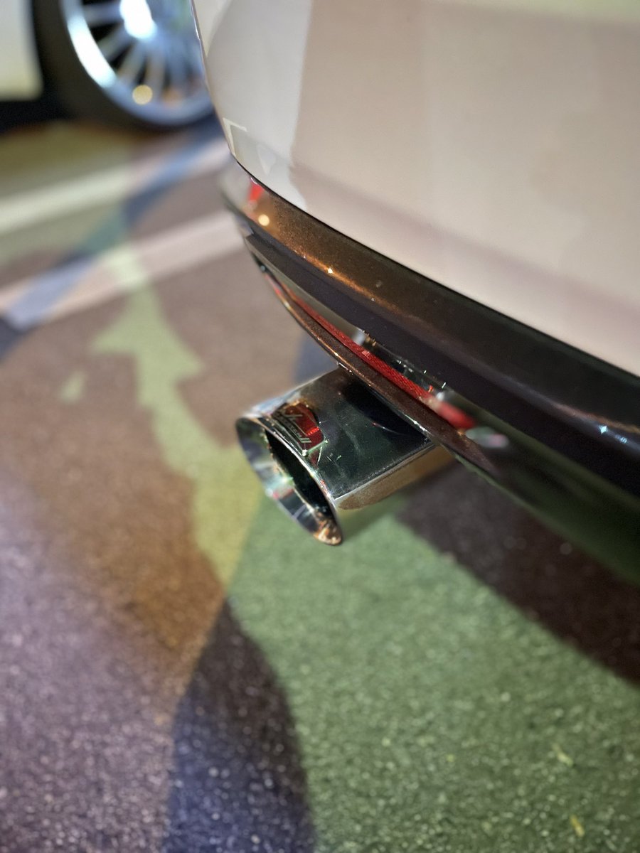 仕様変更！

𝒔𝒕𝒚𝒍𝒊𝒏𝒈 𝟏𝟑𝟐 𝒄𝒍𝒆𝒂𝒓𝒍𝒆𝒔𝒔 𝒃𝒓𝒖𝒔𝒉𝒆𝒅
𝒃𝒓𝒆𝒎𝒃𝒐 𝒄𝒂𝒍𝒊𝒑𝒆𝒓
（𝑩𝟓𝟑𝟗𝑴）
ブリリアントスポーティブルーメタリック
シビックタイプR純正色（FK8）

𝑼𝑺𝒉𝒆𝒂𝒅𝒍𝒊𝒈𝒉𝒕
𝒇𝒍𝒂𝒔𝒉 𝒆𝒙𝒉𝒂𝒖𝒔𝒕 𝒔𝒚𝒔𝒕𝒆𝒎

やっとできた😭😭