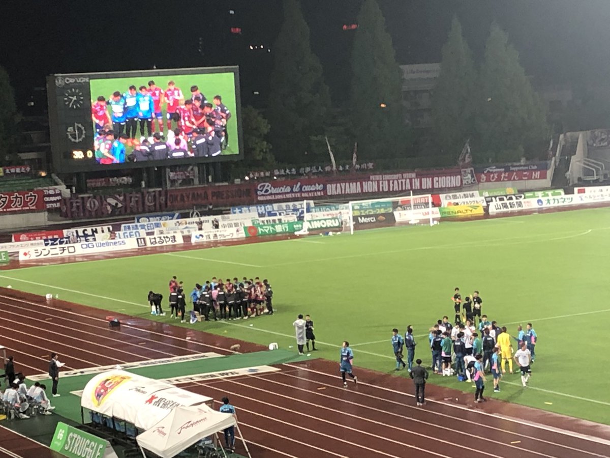 ウチヤマ tweet media