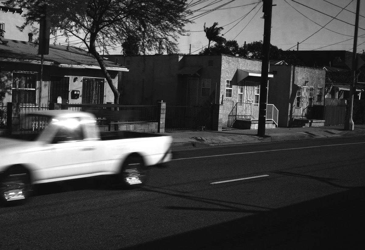 COMMUTING THROUGH DAWN
Los Angeles, CA (2022)
copyright © Peter Welch

#nftcollectors #NFTartwork #peterwelchphoto #thejourneypwp #blackandwhitephotography #photography #blackandwhite #LosAngeles #SouthCentral #California #urban #city #morning #dawn #CA #security #commuting