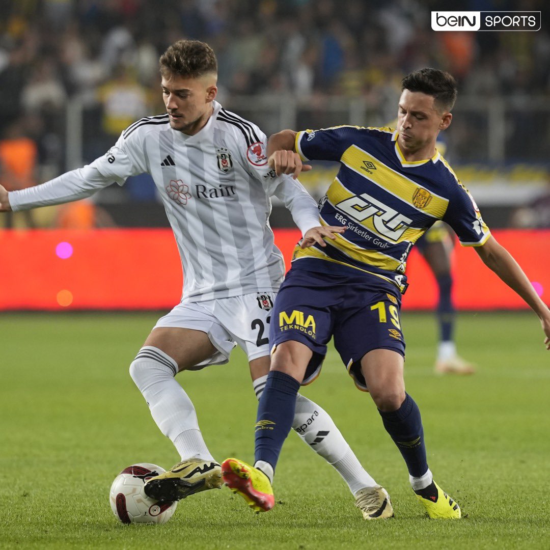 👉 MKE Ankaragücü 0-0 Beşiktaş | #ZTK 💬 'Ankaragücü, oyunun üstün tarafıydı. Saha ve seyirci avantajını kullanmak istediler... Mücadele maçıydı... Beşiktaş için yetersizlikler üzerinden konuşulan bir karşılaşma oldu.' 🗣️ Olcay Çakır | #GünOrtası