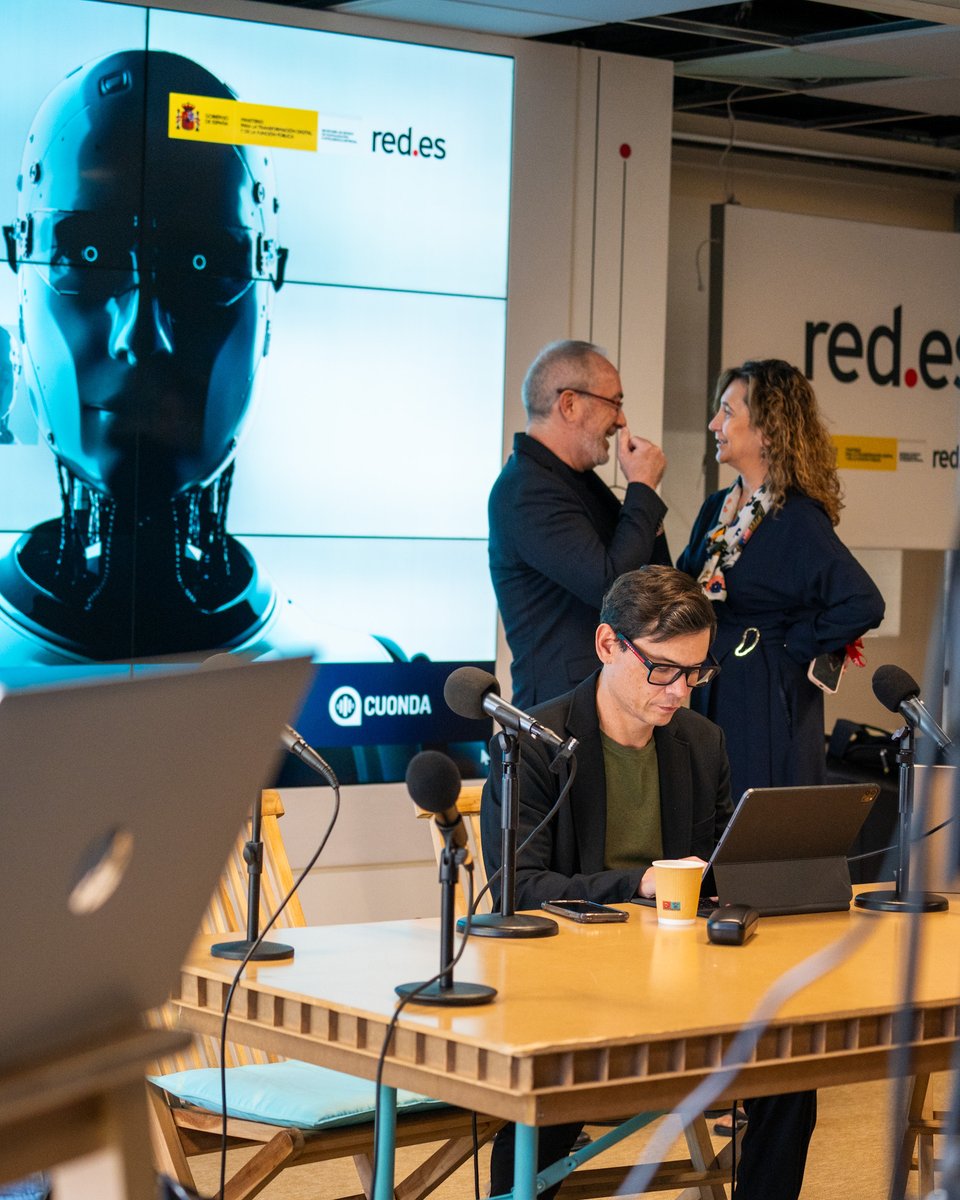 redpuntoes's tweet photo. 💻 ¡La digitalización y el desarrollo tecnológico son nuestro tema y nos encanta hablar de ello!

🤖 El podcast de #EstoEsLoQueAI nos ha visitado para charlar sobre Inteligencia Artificial y los retos que plantea.

🎙️ ¡Apuntad! El episodio estará disponible en mayo.

@LLYC_Global https://t.co/M5axxSEE61