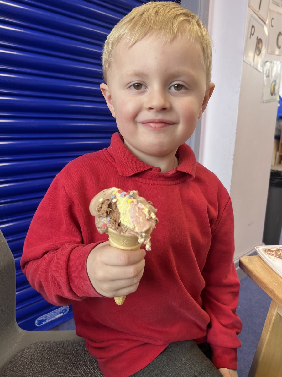 🍦🏖️ Our nursery classroom transformed into an ice cream paradise for beach day! Serving up smiles and scoops, crafting sweet memories. From sprinkles to smiles, it's a treat-filled adventure where every scoop is a sprinkle of joy! 🌞 #IceCreamShop #BeachDay @MillbrookP