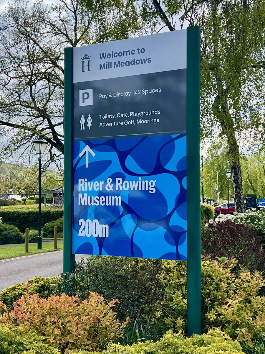 Our new signage is up along Mill Meadows, and we love it! It’s consistent & clear to ensure you find your way from town to the Museum, and over the next few weeks you’ll notice the same branding appear inside too. We’d love to know what you think ⬇️ #HenleyOnThames #Museum