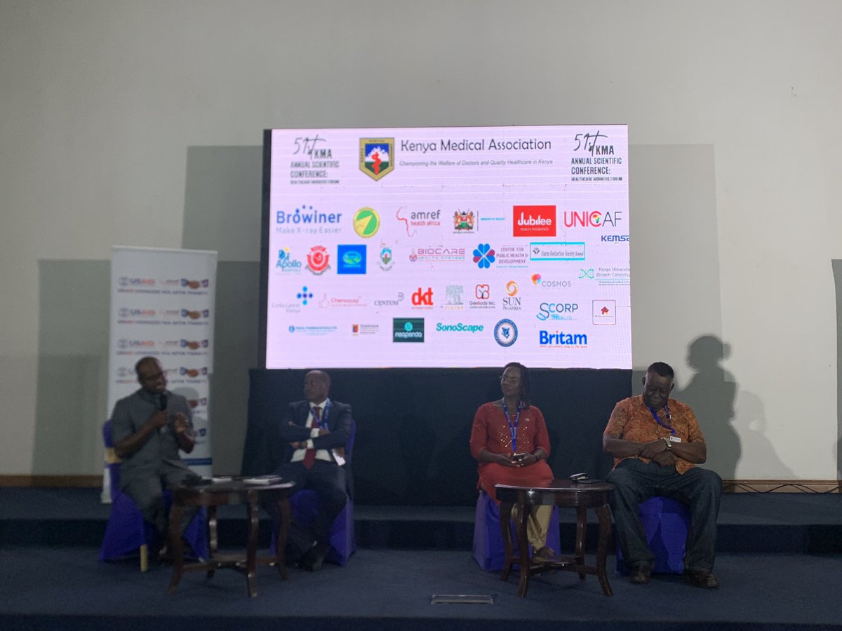 simonkigondu's tweet photo. #51KMConf 

Discussion on governance by Chris Barasa, @andrewmulwa @mariondee & @AluochDr 

Majority of problems that organizations face are governance-related. 

This discussion is ongoing at the @KenyaMedics_KMA 51st Annial Scientific Conference at The Royal Grand Swiss Hotel in Kisumu