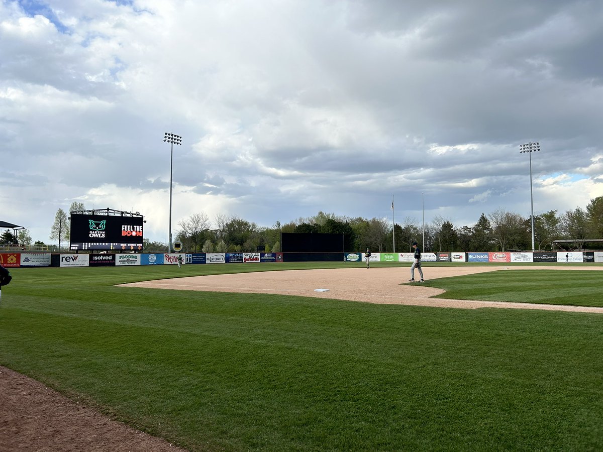 LancerBaseball2's tweet photo. Lancers comeback to defeat Oakton CC 5-2 to earn split.  Ryan Powell and Ryder Derouin each 1-3 doubles and RBIs. Starter Will Schufreider ND 3inn 1K 4BB 1H 1ER, in relief Isaiah Terrell (W) 4inn 8K 1BB 0H. Lancers overall 22-20 Skyway Conf 6-6. https://t.co/zdxhe0wWr9