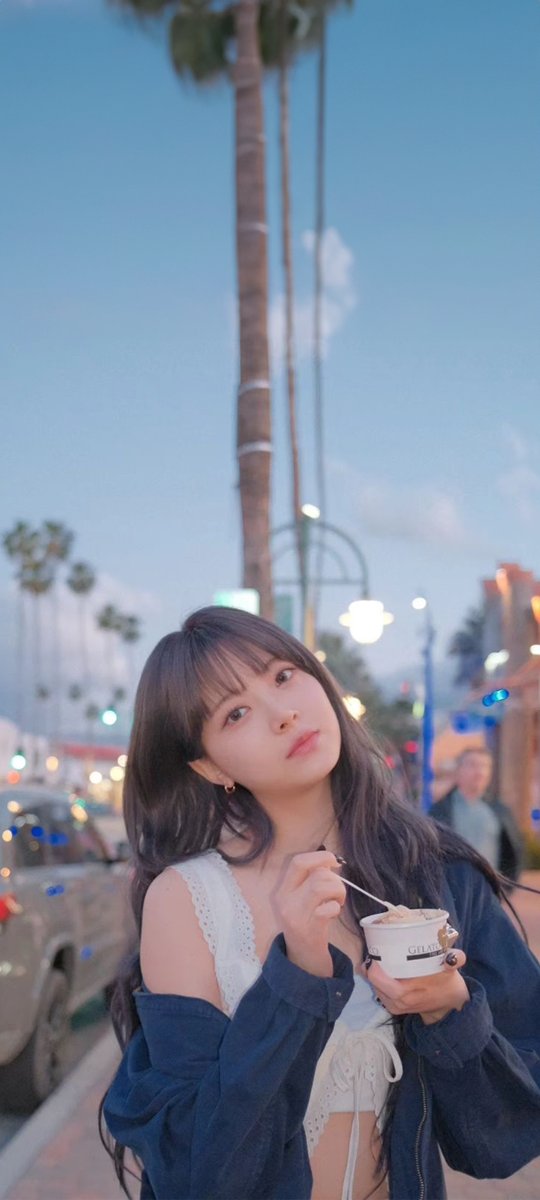 AKAone_'s tweet photo. #홍은채 #은채 #배경 #배경화면 #Wallpaper #Lockscreen #LE_SSERAFIM #LESSERAFIM #르세라핌 #ルセラフィム 
Eunchae 240424 IG Wallpaper https://t.co/wAA6hoihy1