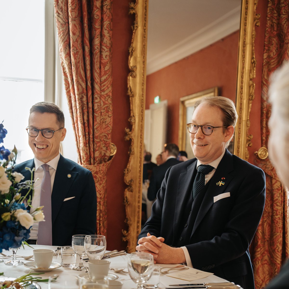 Day 2 of the 🇫🇮 State Visit:

HM The King and @alexstubb will be in Gothenburg for visits to the university, the port and the Älvsborg Marine Regiment, and lunch at the County Governor’s residence. The visit will conclude with a reception at the Gothenburg Museum of Art.

#swefin