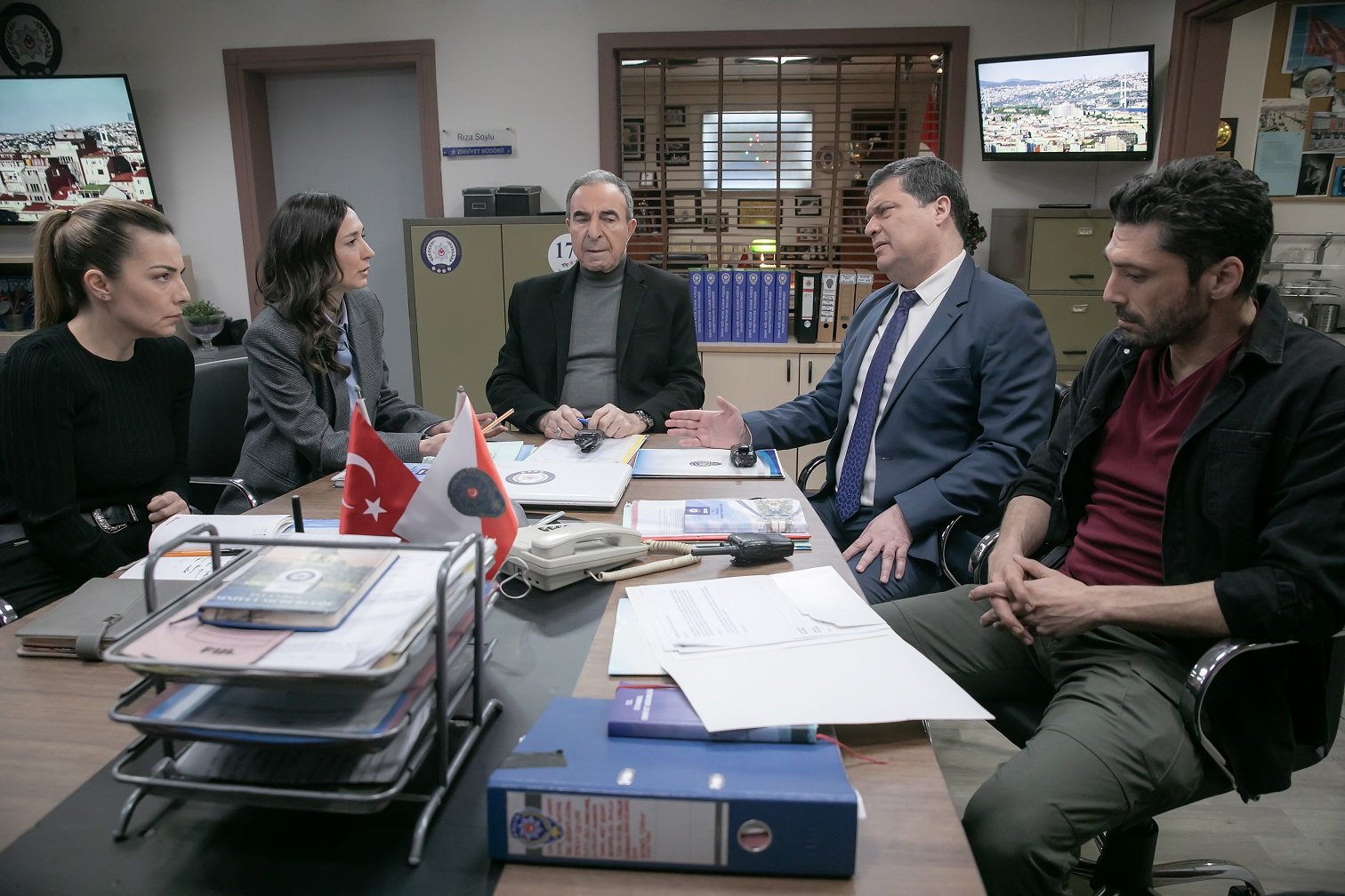 GL7o0xPWYAACfC-?format=jpg&name=large