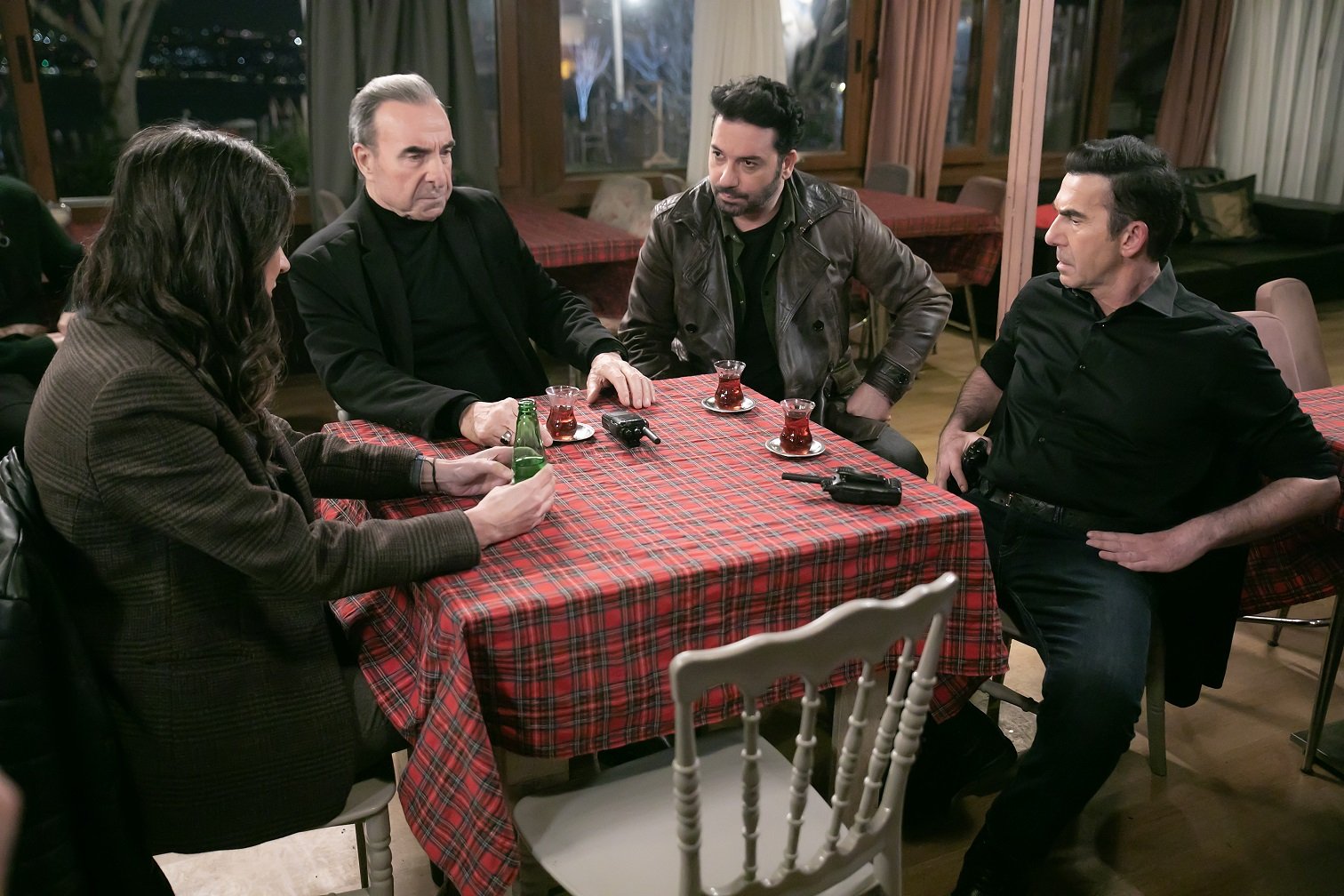 GL7o1zYWMAAIgHZ?format=jpg&name=large