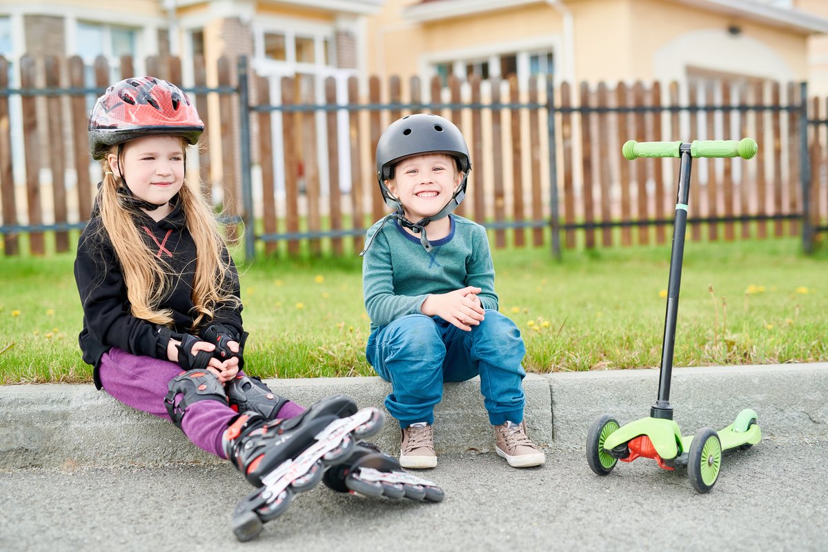 Bring your street alive with child-friendly playtime! Play Streets are FREE resident-led road closures that allow children to safely play outside on the street while it’s closed to traffic for a short space of time. Find out more and apply ⤑ blackpool.gov.uk/playstreets @playingout