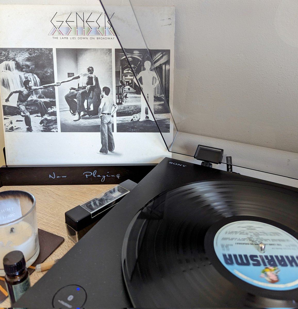 #NowPlaying Not really my usual bag but at £8.00 from my local Record Shop I thought I would give this proggy effort a go #vinylcollection #vinylcommunity #ontheplatter #vinylrecords #ProgRock Genesis - The Lamb Lies Down on Broadway