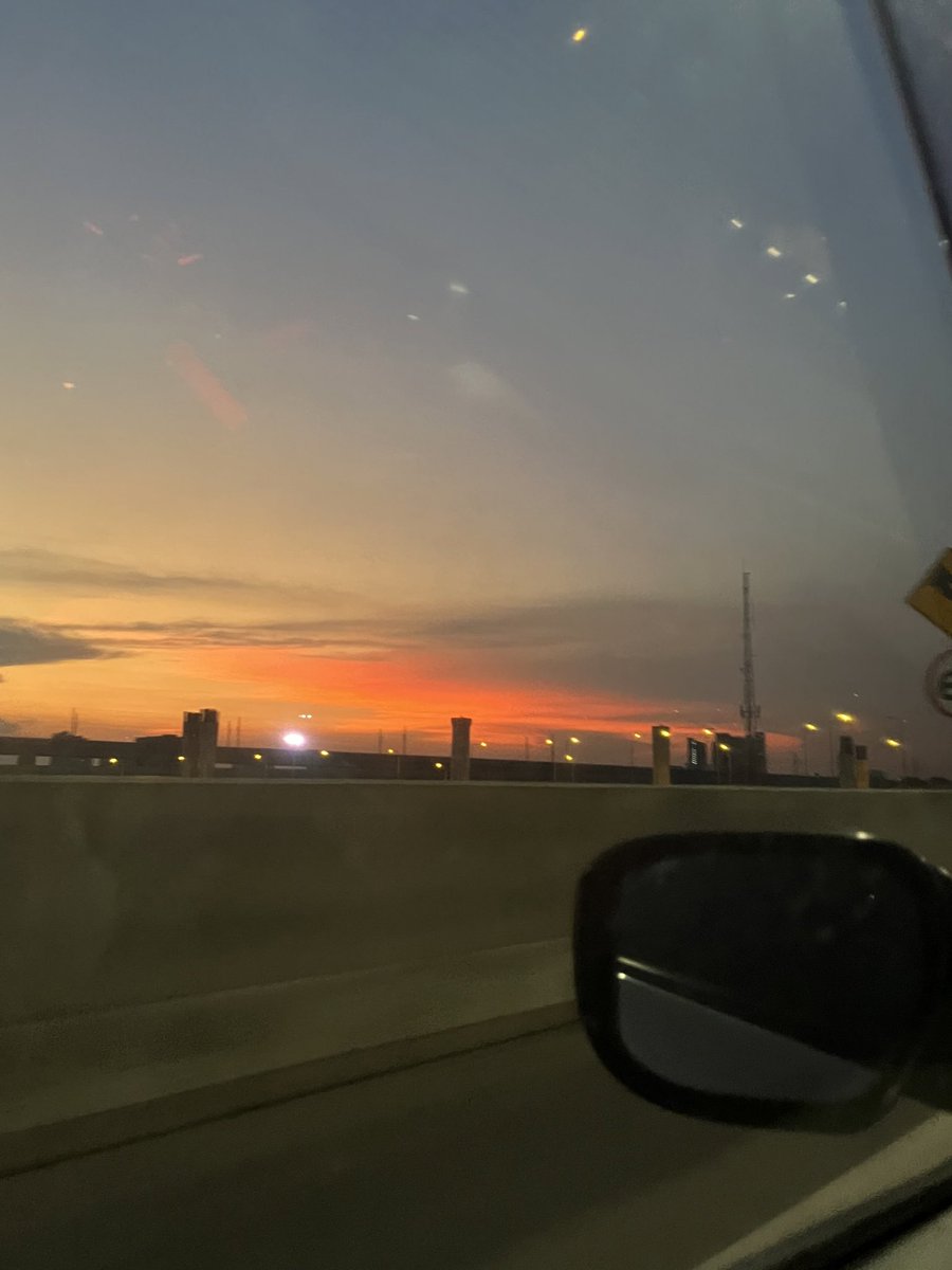 thun (@qthunwa) on Twitter photo 