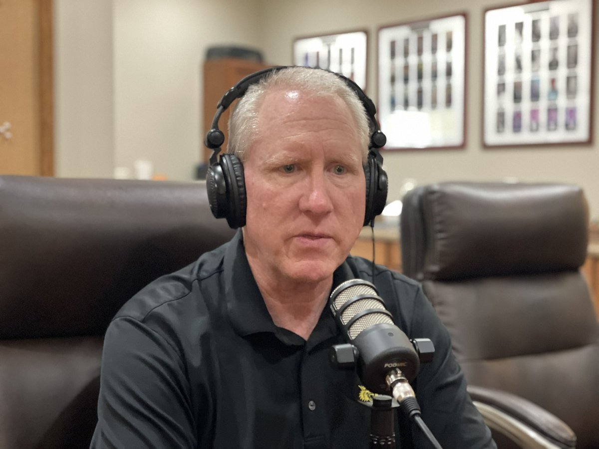Get to know Barry Graham, CGCS on the latest episode of Pullin’ Weeds. 

Barry thought he was just coming by the office, little did he know the microphones were coming out! 

Listen here - podcasts.apple.com/us/podcast/pul…