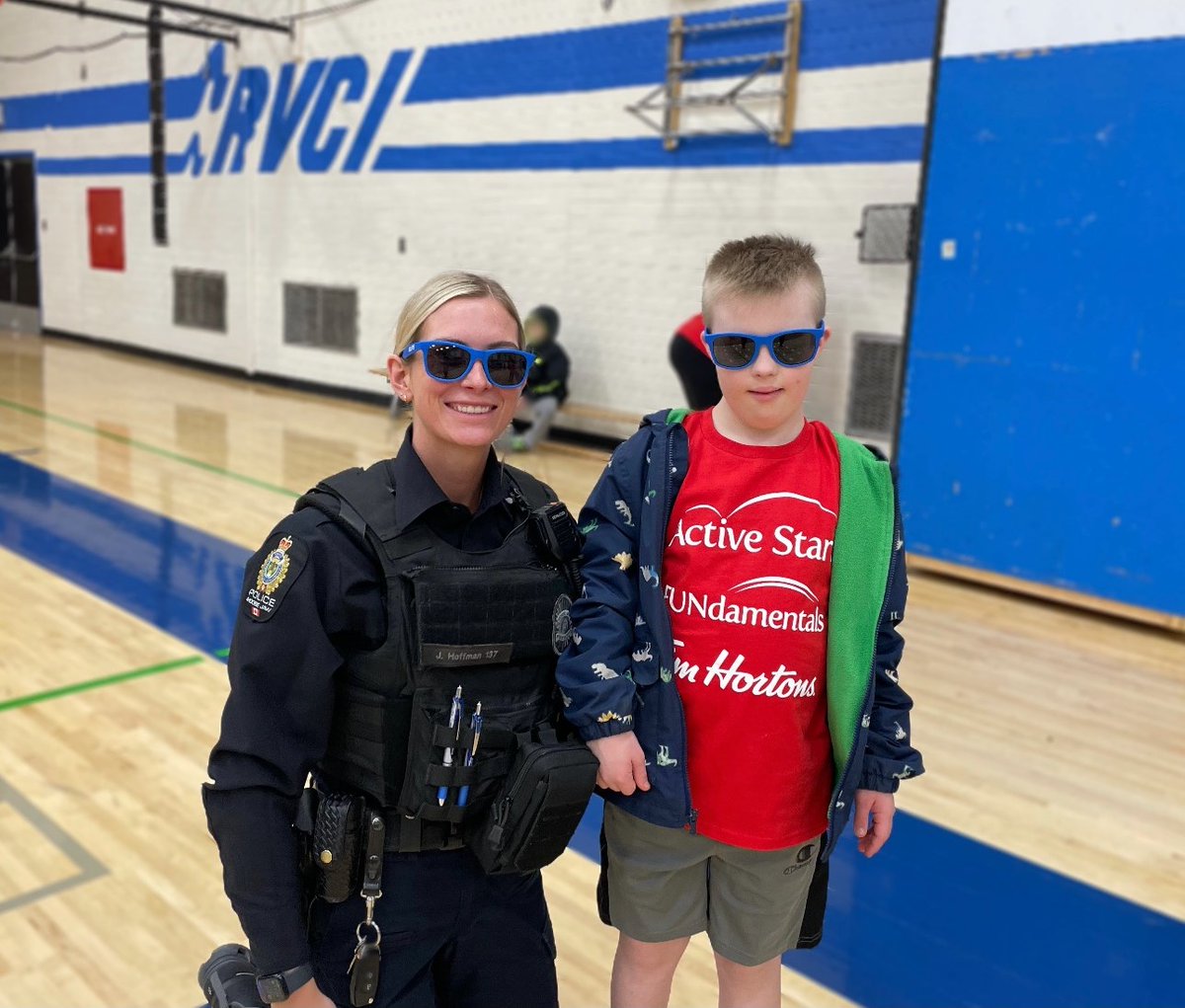 MJPolice's tweet photo. On Sunday, our very own Cst. Hoffman went and hung out with Special Olympics- Moose Jaw, as they wrapped up their Active Start/Fundamentals program for the year.

She got to play "Jail Tag" and hang out with so many great people.

Thank you Special Olympics Moose Jaw! https://t.co/WP536B8hit