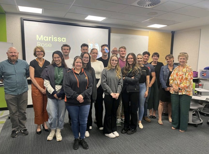 Last night we hosted what is hopefully the first of many #paramedicine education evenings at Curtin. 

With guest speakers and attendees from a range of universities, ambulance services and industry partners, it was a great night full of learning and networking. 

1/2