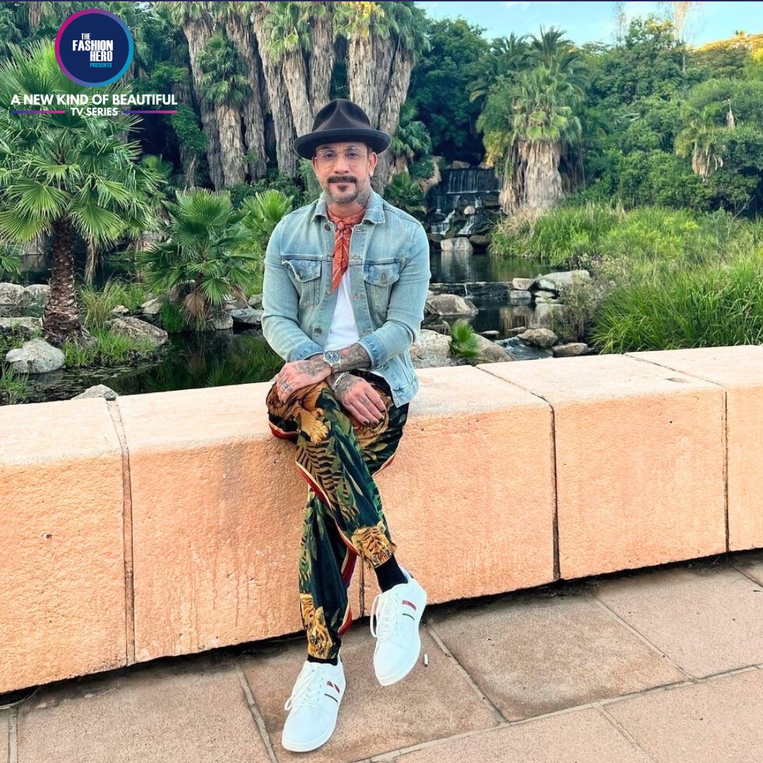 thefashionhero's tweet photo. AJ McLean is rocking his style in fierce tiger pants behind the scenes and we can't wait for the next season!🕺🎵🌟
🤩 Be part of our epic show by registering at https://t.co/Cr14u2oyOk
#ajmclean #bsb #backstreetboys #backstreetback #tvshow #castingcalls #fashiondiversity https://t.co/g0lrKFZnUz
