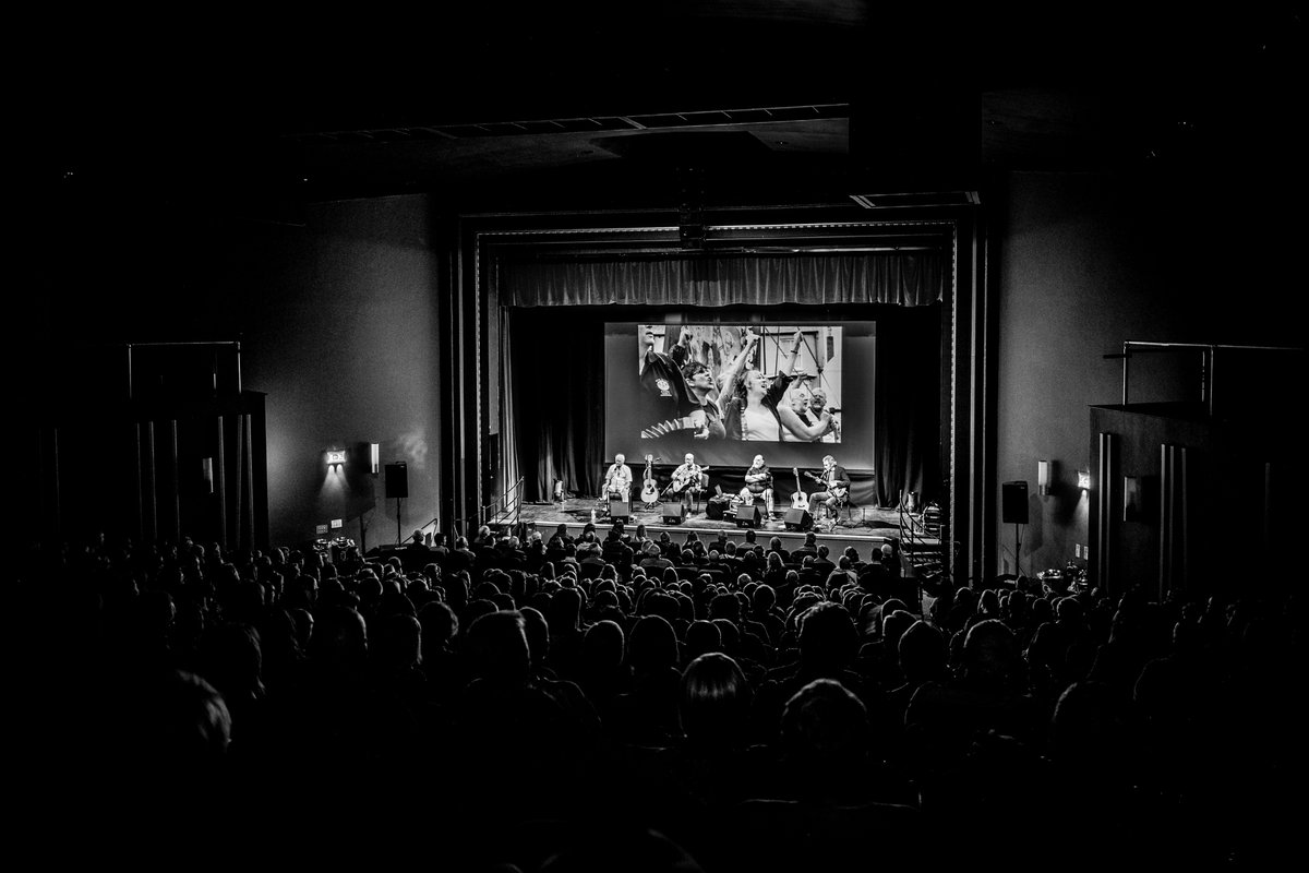 Get ready for a wonderful night of songs and stories, laced with Northeast humour and humanity with Billy Mitchell, Bob Fox, Benny Graham &amp; Jez Lowe - The Pitmen Poets - at #kingshallilkley Thu 16 May 
🎫 orlo.uk/VYuIq
<a href="/Lindisfarnbilly/">Billy Mitchell</a>
<a href="/bobfoxmusic/">Bob Fox</a>
@LoweJez
#bennygraham