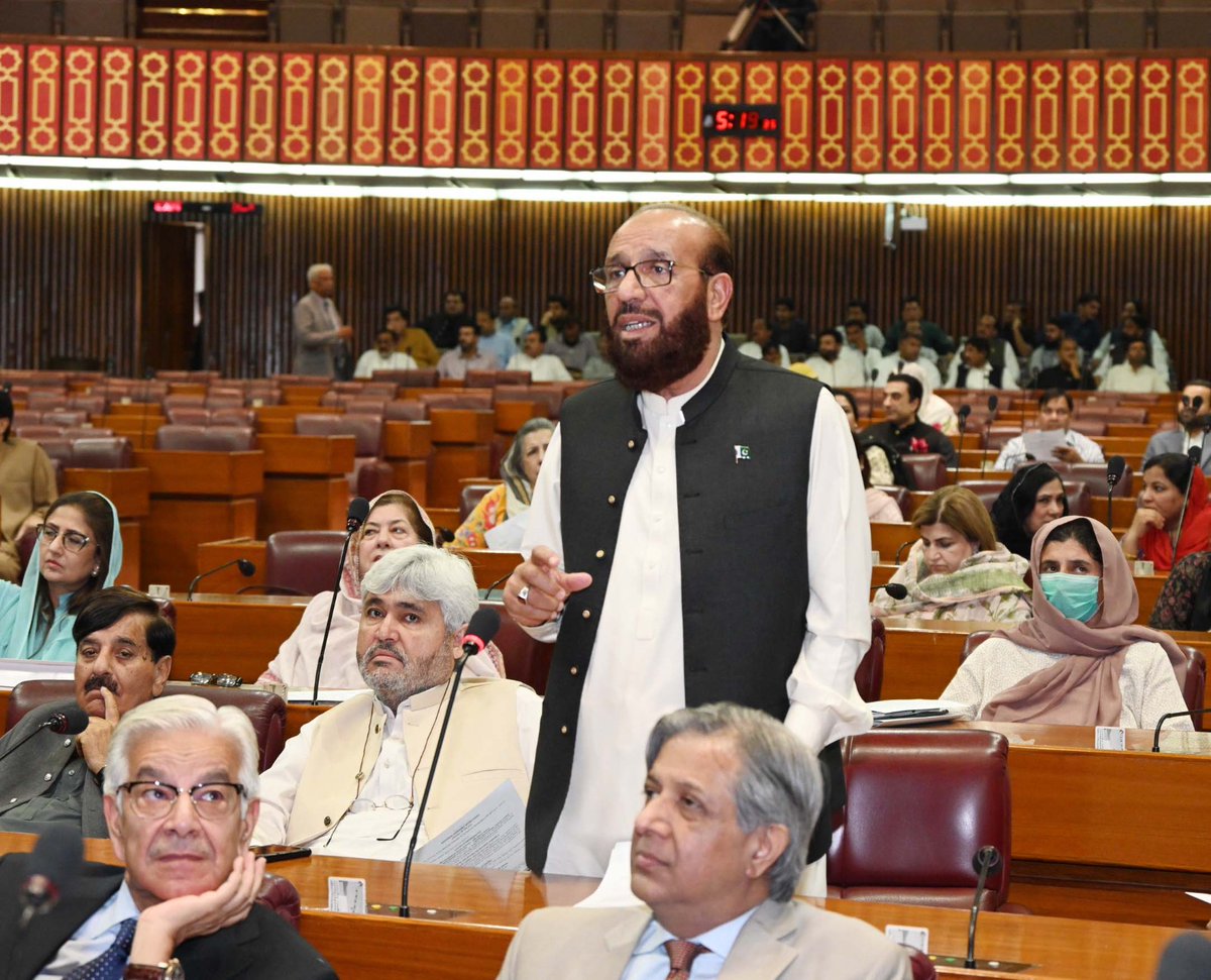 Glimpses from today's session of the National Assembly.
#NASession