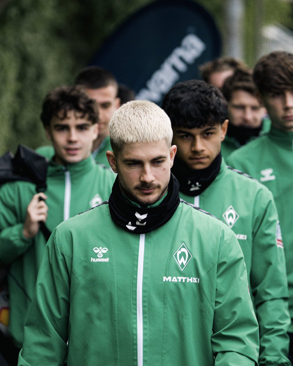 New week, same goals 🎯📈

𝐔𝐩𝐝𝐚𝐭𝐞: Jiri Pavlenka, Skelly Alvero, Amos Pieper, Isak Hansen-Aarøen, and Justin Njinmah are all absent. Felix Agu is completing an individual session indoors.

#werder