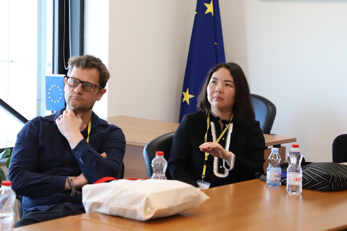 A pleasure to host today 1️⃣3️⃣students from @UniWestminster visiting Kosovo as part of a study visit organized by the Kosovo Center of Diplomacy. #EULEX Press and Public Information Officer @iurcev introduced to the students the mandate & work of the Mission over the years.