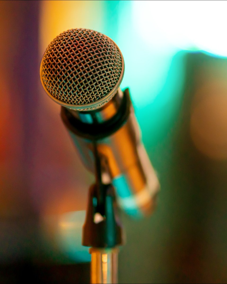 Take center stage with Karaoke Night at Market Salamander Grille on Thursday evenings, from 6:00 pm to 9:00 pm. 🎤✨ Open to the public. Learn more & reserve your table: bit.ly/3vUDUbl #Karaoke #MarketSalamanderGrille #Sing #InnisbrookLife