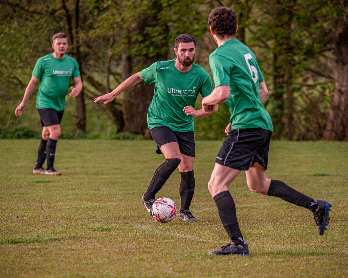 Ultraframe1's tweet photo. Some actions shots from the Ultraframe Team last night, playing PM+M in the #orphanagecup. Great start to the tournament with a 5-1 win ⚽ 
@LancashireFA @TeamCANW
️ https://t.co/V1UEFc0hLH