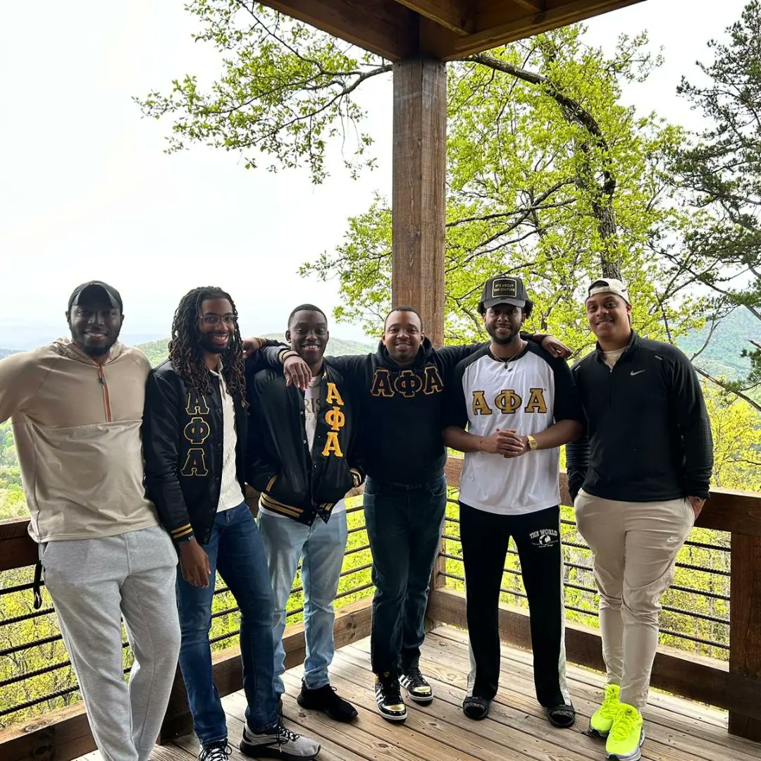 DALawrenceJr's tweet image. Established 4.19.14

🔟 Years in the Game @apa1906NETwork

#AlphaPhiAlpha #ALPHAversary #DPOADD #06TTGB