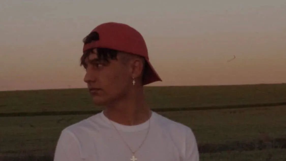 22minutoscon's tweet photo. 🗣️ Zasu: “Si tú quieres llegar a algo, no puedes darle importancia a gente que no te quiere ver bien”

El artista cuenta cómo ha sido para él su experiencia de empezar a crear música, las metas que ha logrado y las que aún están por venir

🎙️ @mateeos_ 

https://t.co/gsOfVel2rz https://t.co/6np0n41hPf