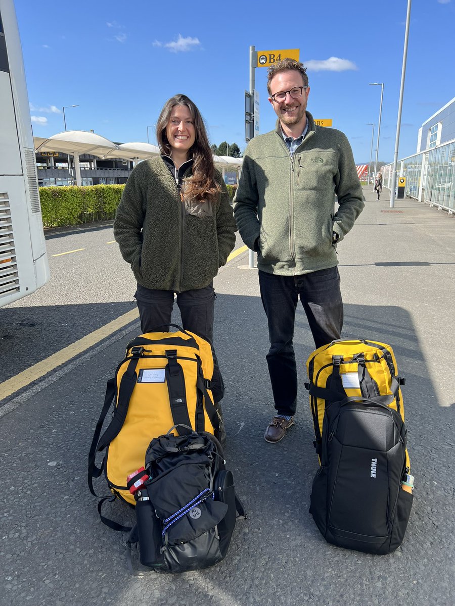 Accidentally matching @shennige at Glasgow Airport on the first day of the Marine Systems and Policies MSc. Field School in the Maldives! I guess marine scientists all shop in the same places? @GeosciencesEd @HCAatEdinburgh @EdinburghUni