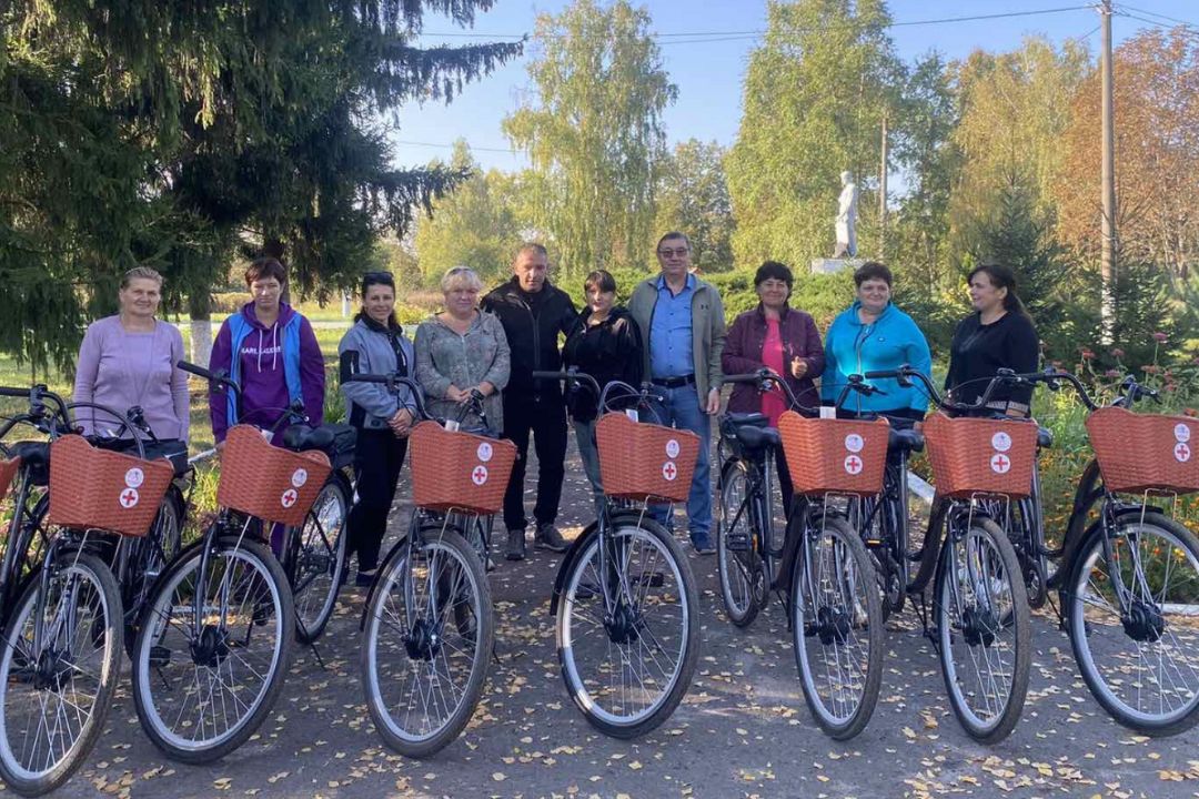 Ukraine: e-bikes donated to help nurses travel in war-torn Donetsk nursingtimes.net/news/global-nu…