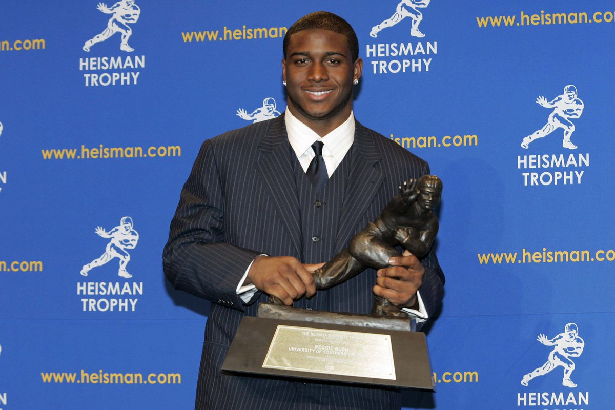 🚨🚨🚨 Reggie Bush is getting his Heisman back Per @PeteThamel