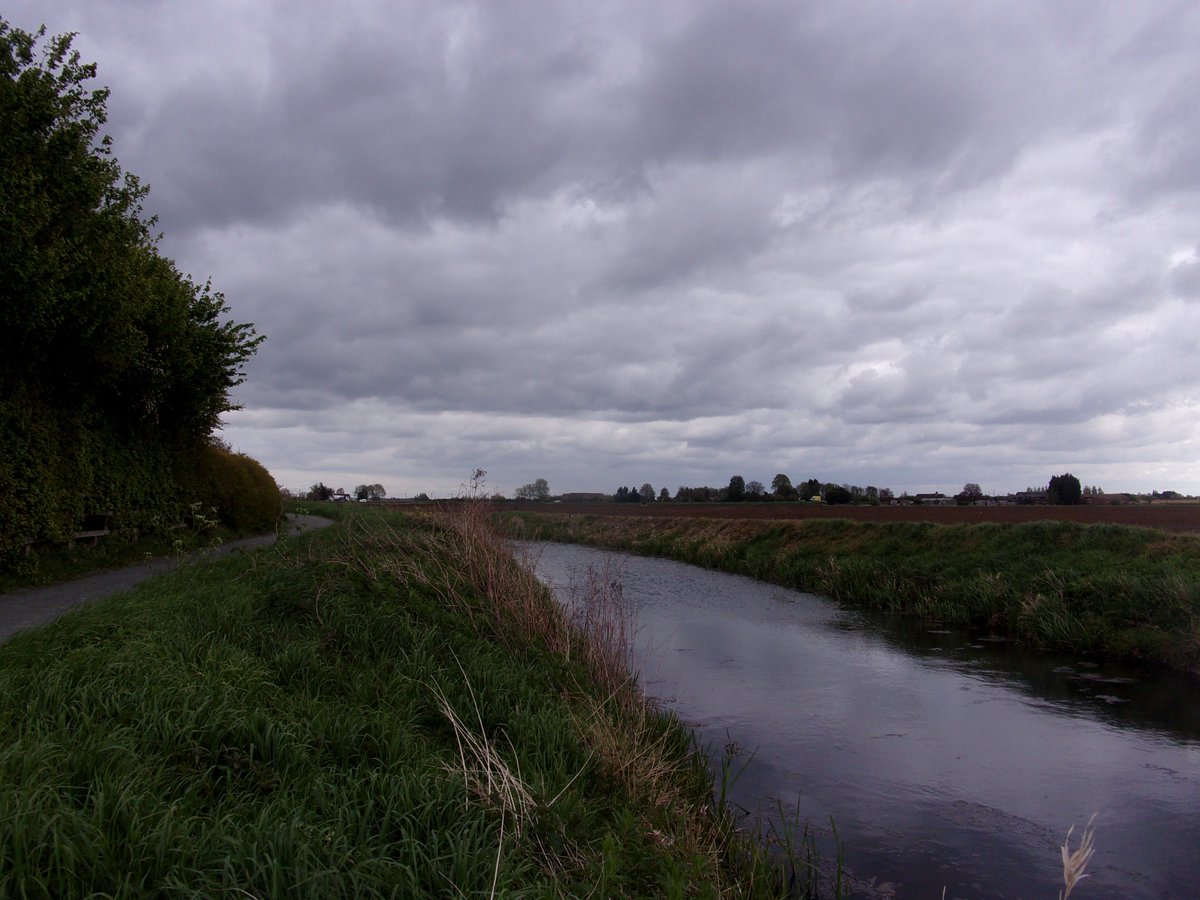 #Peterborough #Cambridgeshire #loveukweather #cloudy #river