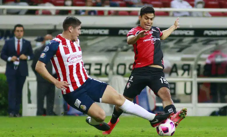 Mucho se espera del #ClásicoTapatío el próximo sábado en el estadio Jalisco. @Chivas obligado a ganar por múltiples razones. Y para @AtlasFC ya al fin del torneo es la honra y dignidad de uno por uno de los jugadores.

⚽ #DeBotePronto
@Informador_Dep en #LaGranGuadalajara 📰