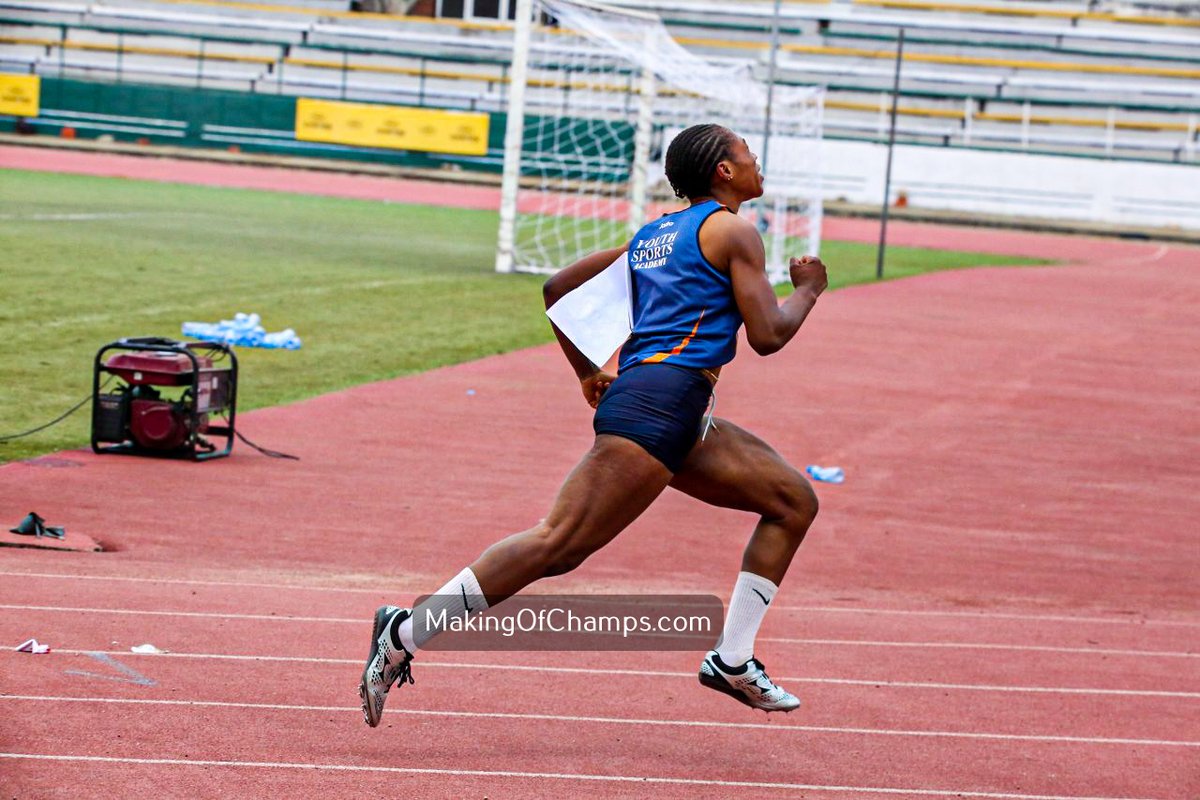 Incredible performance - Miracle Oluebube Ezechukwu stormed to a massive Personal Best of 11.75s (+0.4) to win her U20 semifinal heat, improving by almost two-tenths of a seconds from the PB (11.91s) that she ran this morning. Ezechukwu moved up from the Youth category last