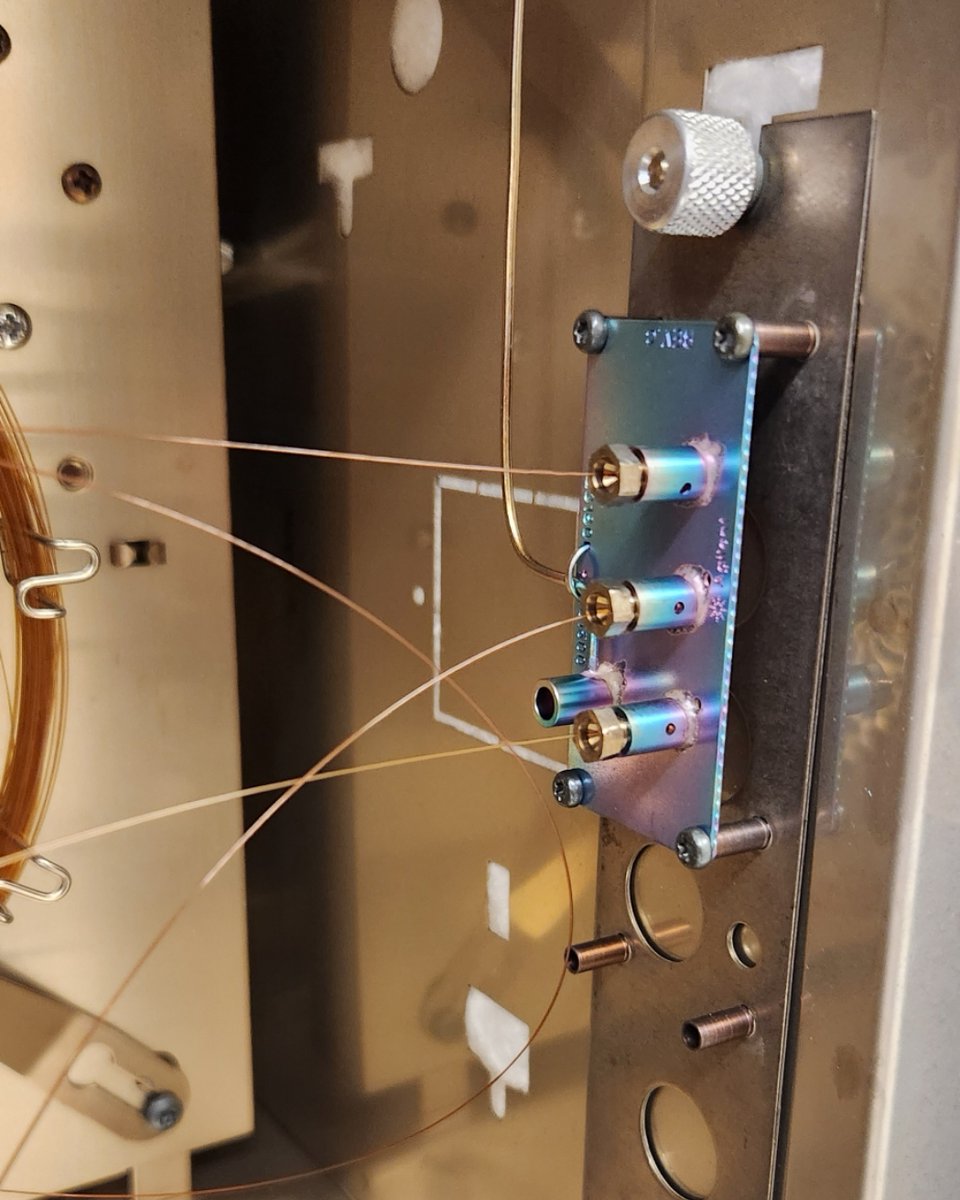 the_labserve's tweet photo. If you're wondering where we've been , we hang out on LinkedIn and Tiktok most often 🌄

FB and IG are great and all, but... Well...

If you are wondering what the photo is, heres a hint: #Agilent #deanswitch column splitting #technology https://t.co/wFaGH9Prus